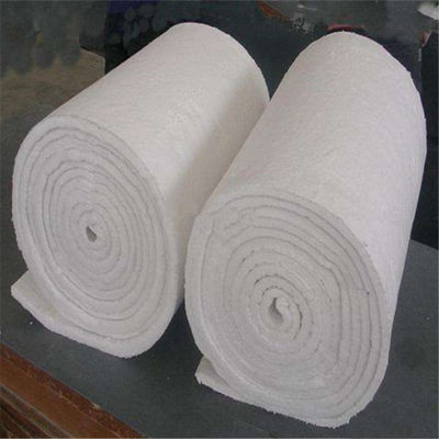 BULK-DENSITÄT 64/96/128/160 kg/m3 Rein weiße Wärmedämmungsdecke aus keramischen Fasern