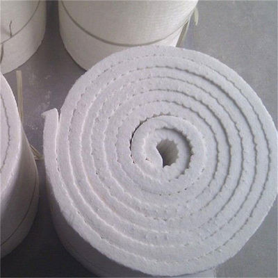 Keramische Faserdecke mit einer Dicke von 6 bis 50 mm zur Wärmedämmung in Industrieöfen